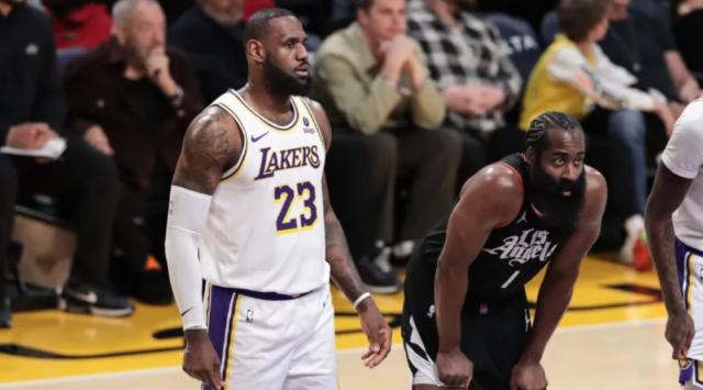 开云体育app-ESPN评选20大自由球员 詹姆斯居首哈登仅第五